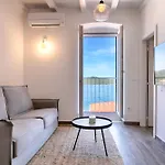 Beachfront House Kut * Vis