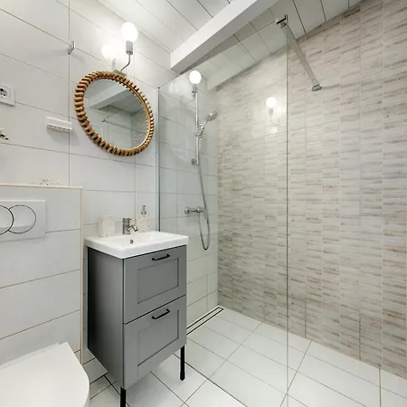Beachfront House Kut بيت للعطل
